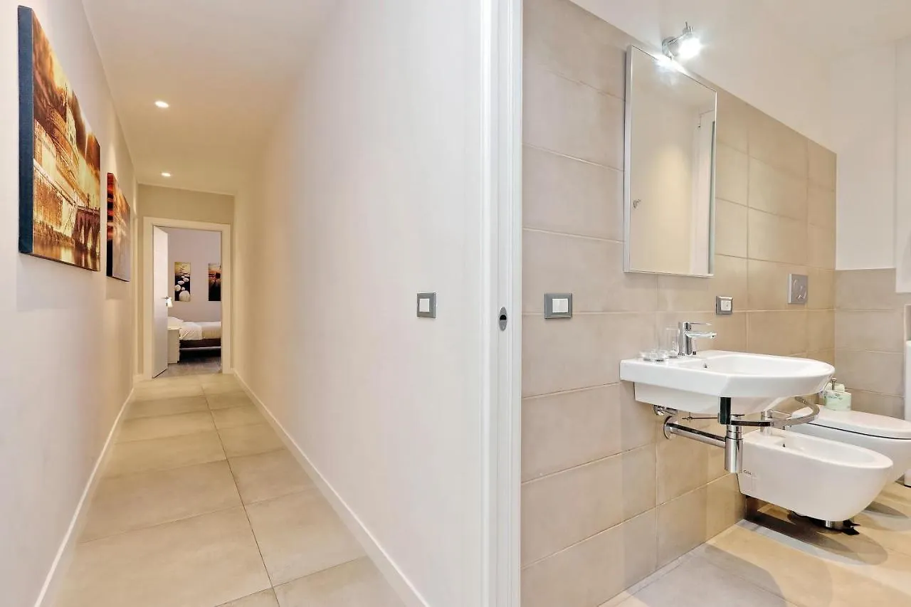 רומא Vatican Museum Bright Apartment Up To 8 People 0*,